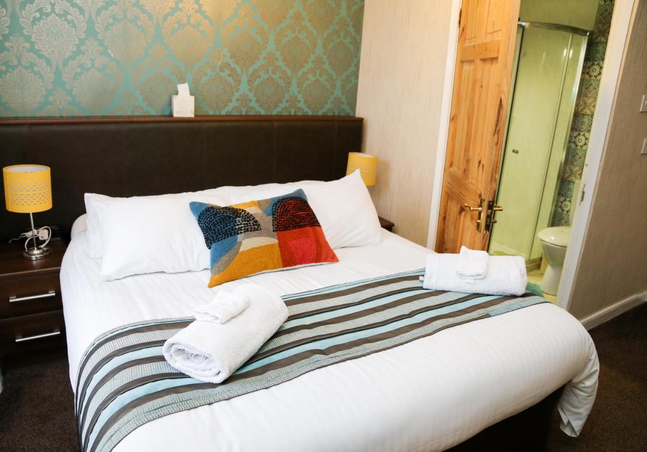 Avarest House Bb Adults Only Портръш Екстериор снимка