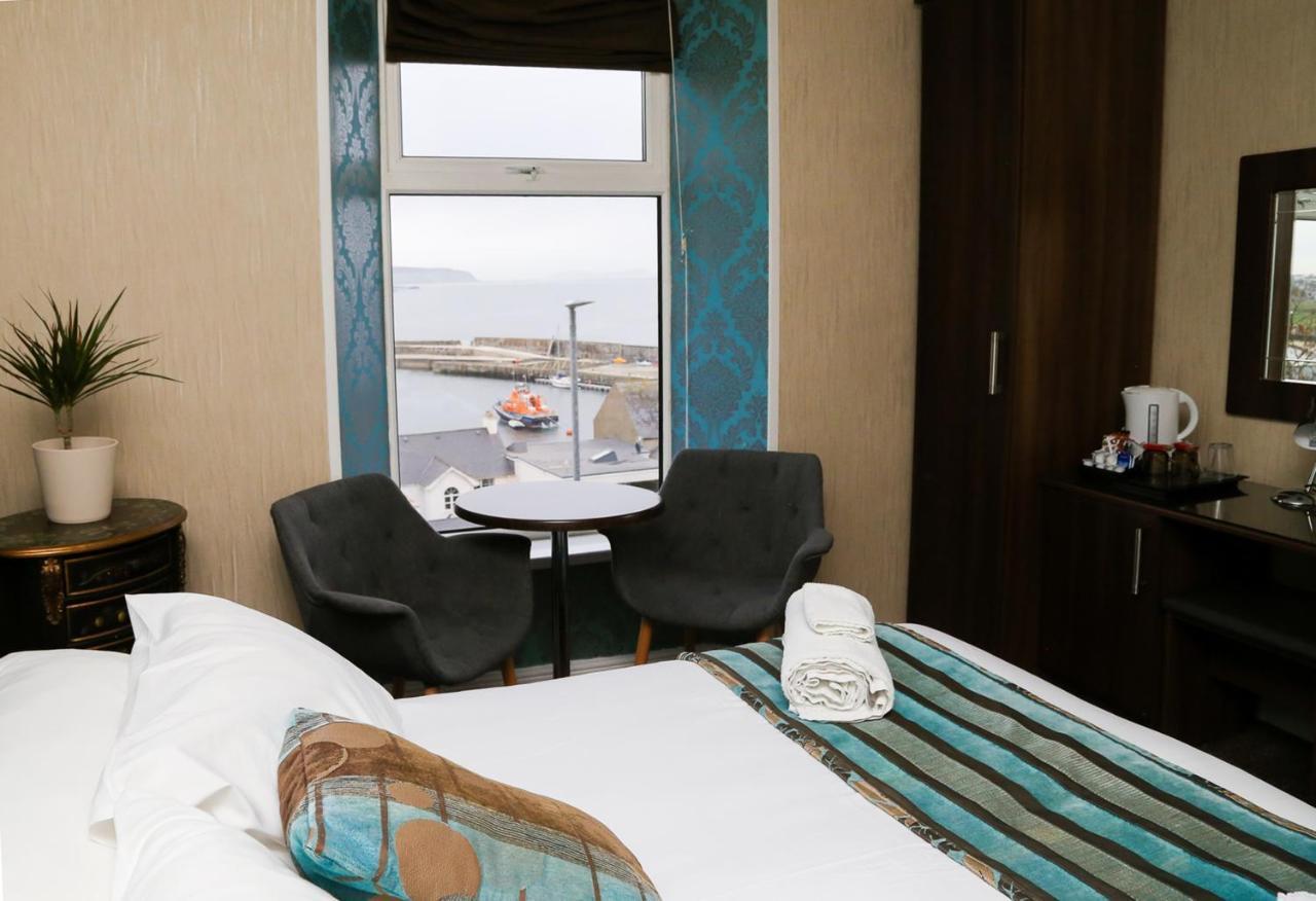 Avarest House Bb Adults Only Портръш Екстериор снимка