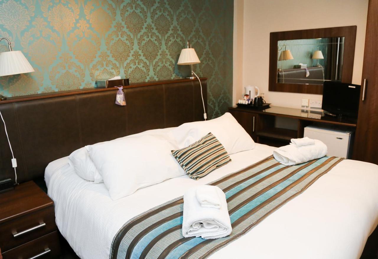 Avarest House Bb Adults Only Портръш Екстериор снимка